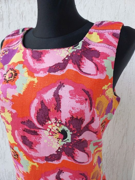 PEACOCKS Sukienka w kwiaty roz M.