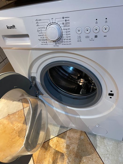 Máquina de Lavar Roupa KUNFT