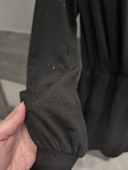 Sukienka czarna r. 32 mohito