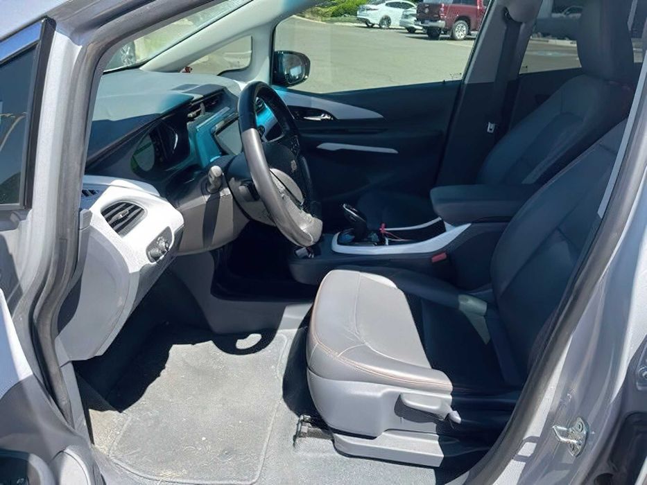 Chevrolet Bolt EV Premier      2021
