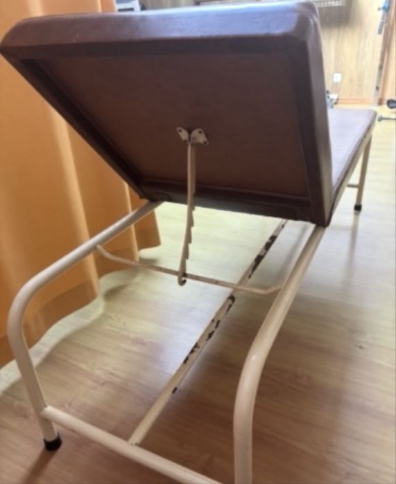 Marquesa de Fisioterapia com Encosto Regulável