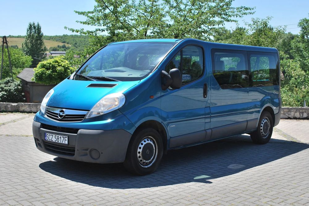Opel Vivaro 2.0cdti L2H1 Long 9osób 2012r , Klima , Bezwypadkowy , Rej. PL