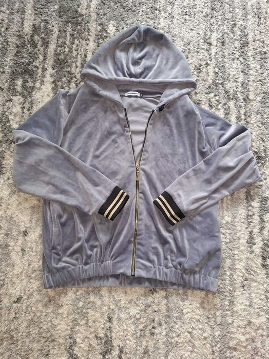 Bluza z kapturem rozm.44