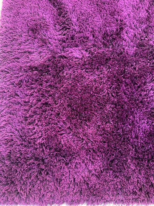 Carpete cor roxa Felpuda  2000x3000