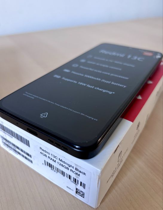 Nowy smartfon Xiaomi Redmi 13c tani telefon