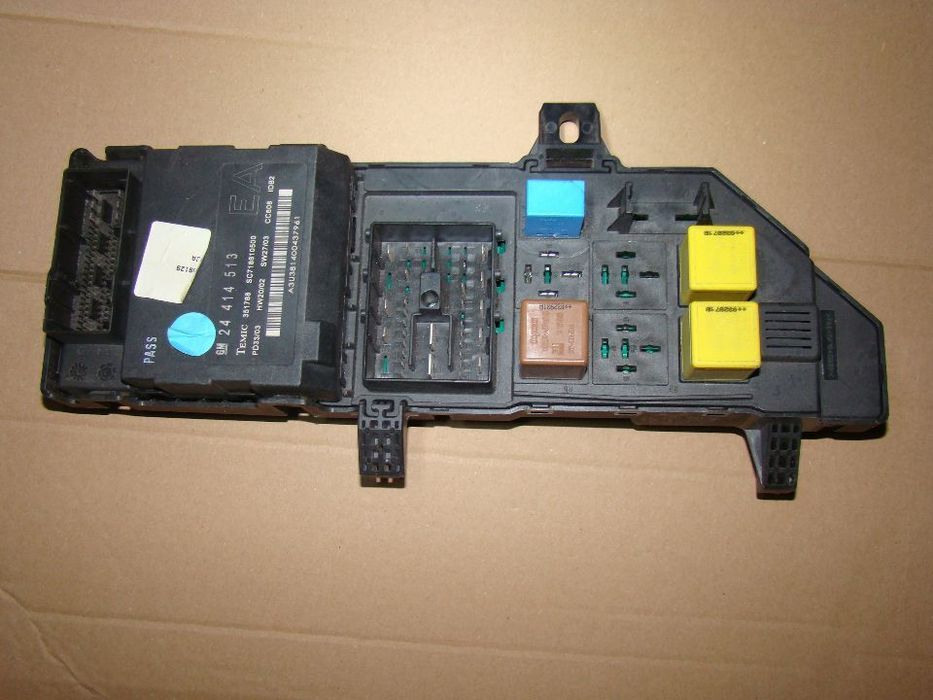 SKRZYNKA MODUŁ NADWOZIA BCM OPEL SIGNUM VECTRA C AA, EA + PIN