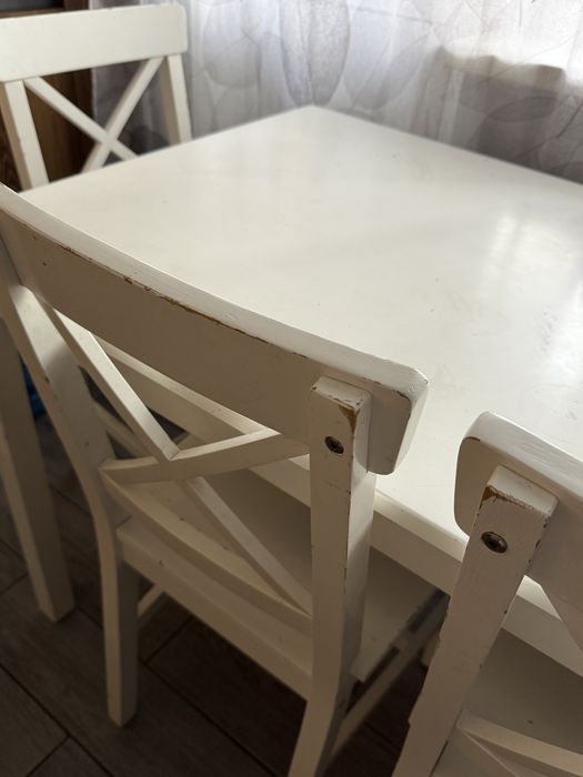 Продам стіл і 6 стільців Юск