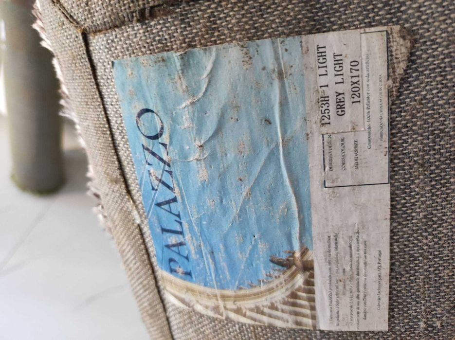 4 tapetes como novos