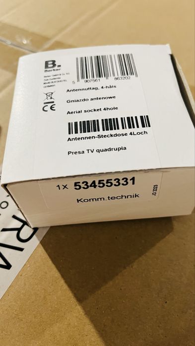 Gniazdo antenowe Berker