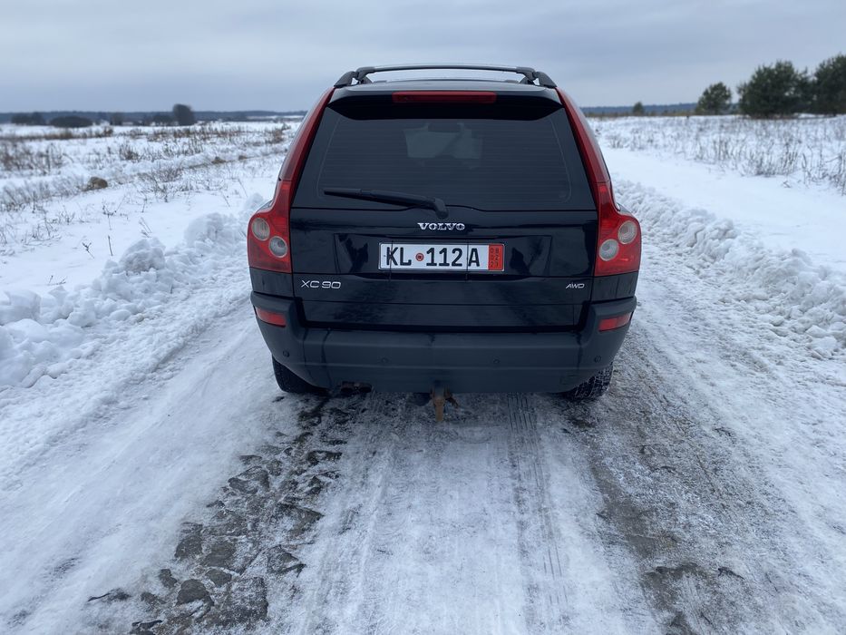 Volvo  xc 90 повний привід