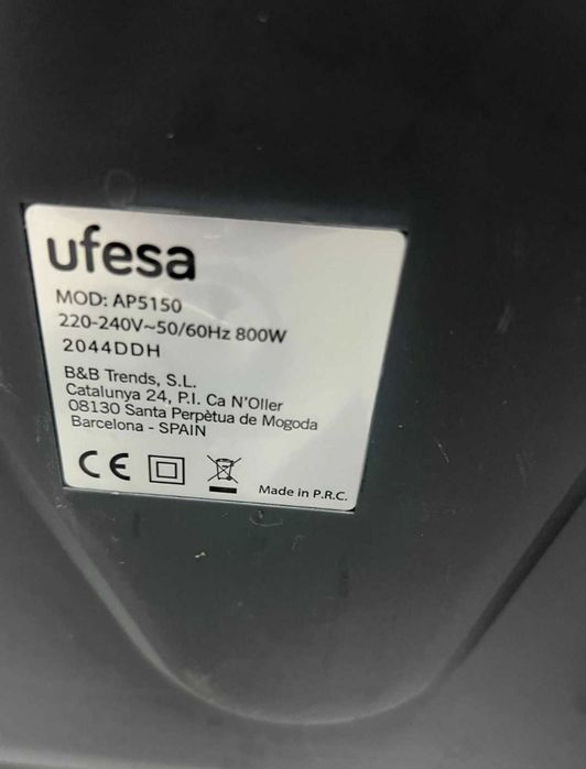 Aspirador água Ufesa AP5150