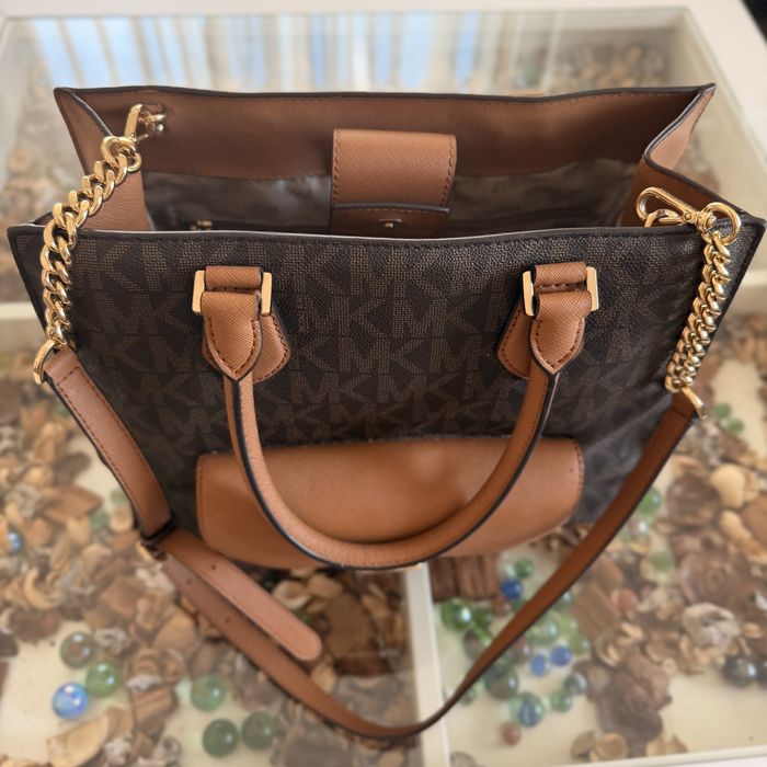 Mala Michael Kours Original