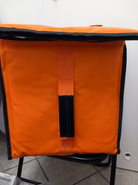 Torba termiczna firmy Just Eat
Bardzo profe