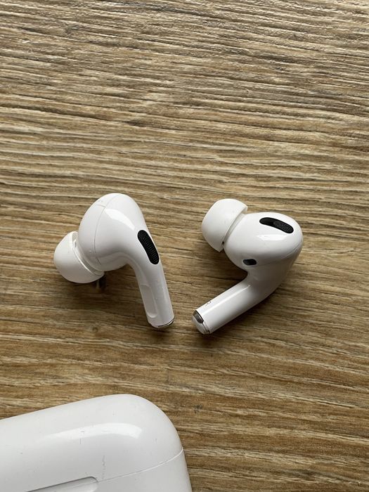 Oryginalne Słuchawki AirPods Pro ANC Etui