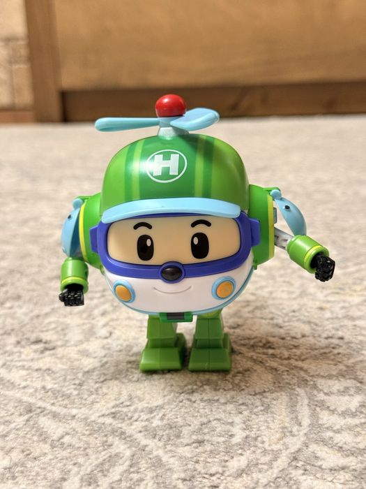 Іграшки Robocar Poli