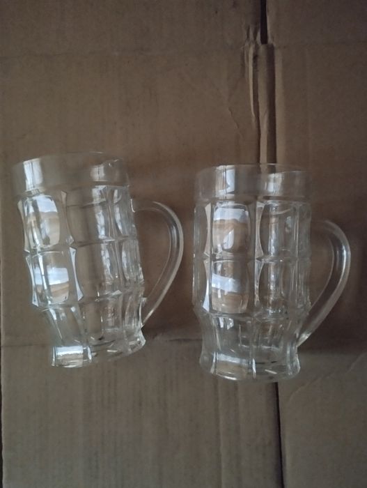 Бокали для пива скляні