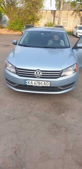 Продам Volkswagen Passat 2012
