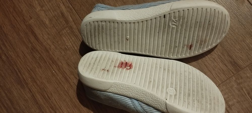 Trampki, papcie dla dziewczynki