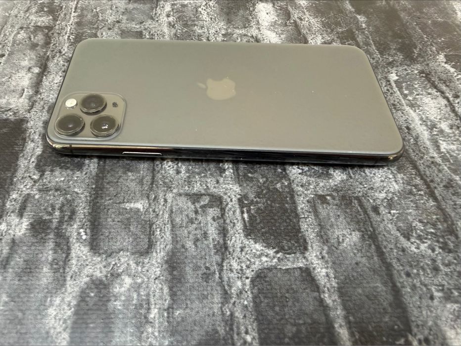 Iphone 11 Pro Max 256gb neverlock Space Gray 180$