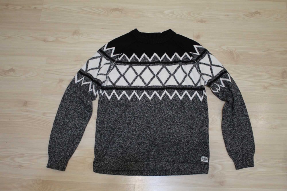 Тёплый мужской свитер чёрно-белый  зимний чёрный белый серый c&a
