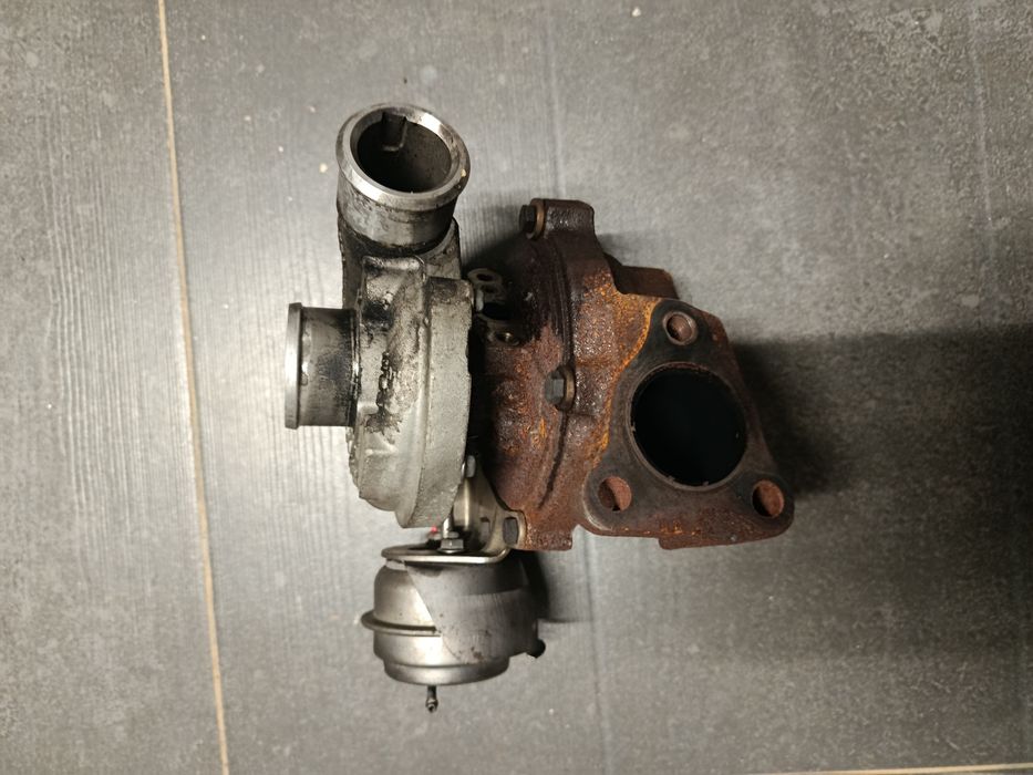 Turbo Kia carens IV