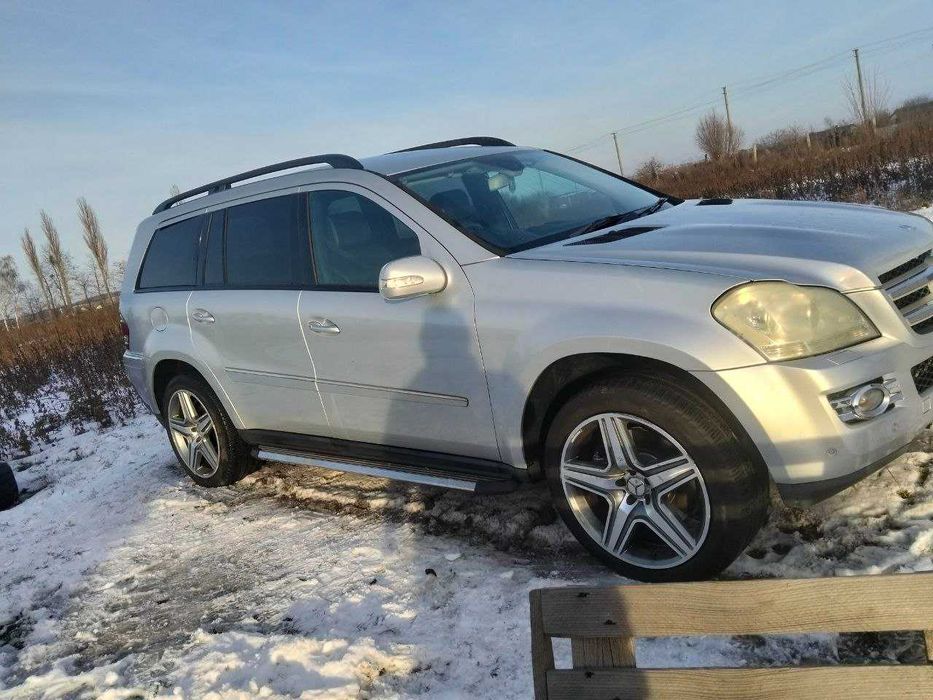 Крила передні Мерседес Гл 164 Mercedes GL 164 колір 775 оригінал