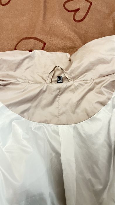 Куртка бежева м-л