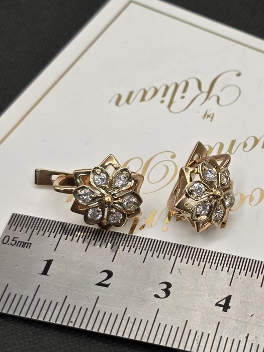 Золоті сережки 585