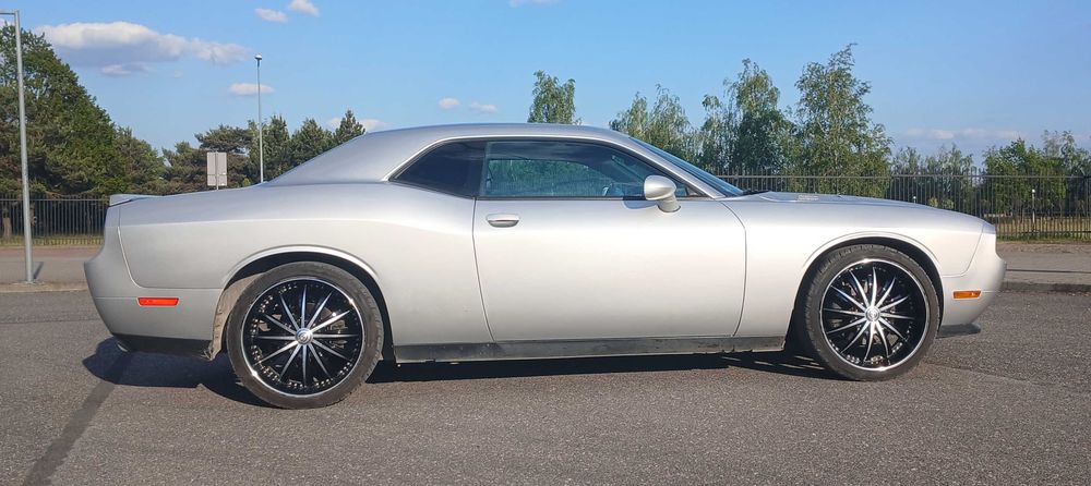 Dodge Challenger RT Plus 5,7 HEMI