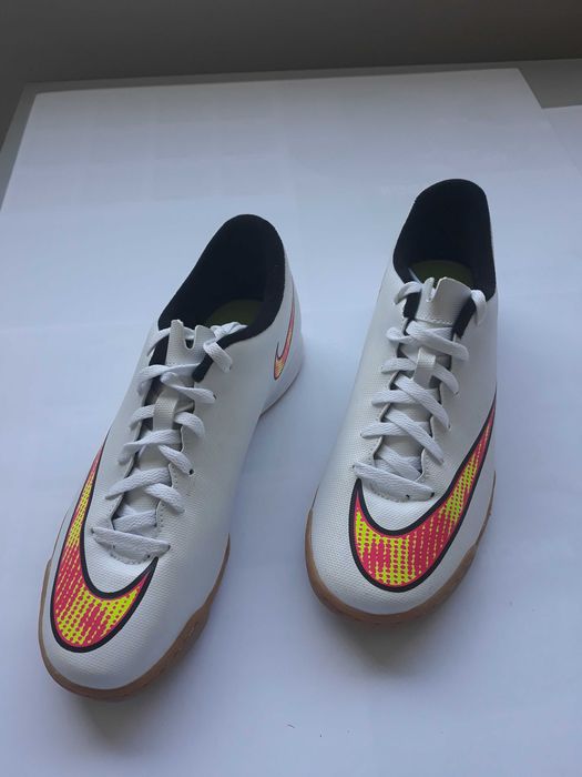 Nike Mercurial Vortex II IC N.º 40 - PROMOÇÃO