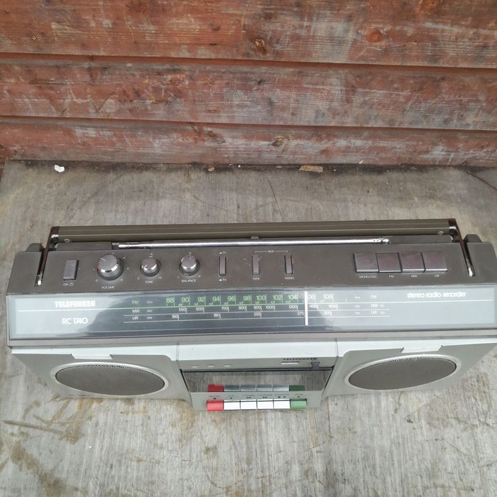 Radio magnetofon kolekcionerski Telefunken