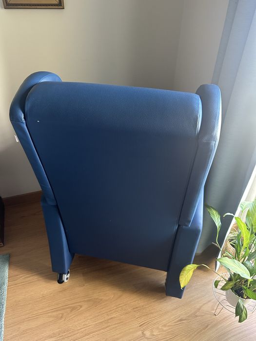 Cadeirão Hospitalar Reclinável