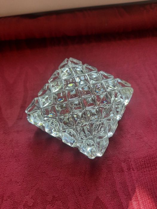 Хрустальная  шкатулка