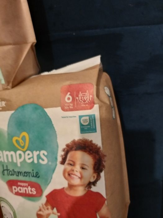 Pampers Pants Pieluchomajtki nappy 6 Harmonie, 8x19