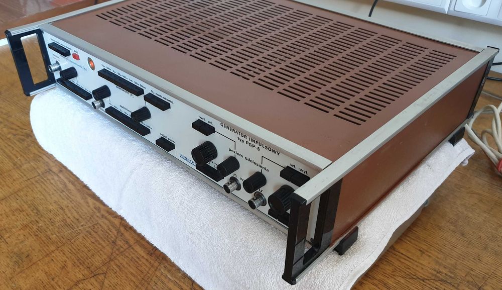 Polski (PRL) generator impulsów Kabid Zopan PGP-6 w świetnym stanie