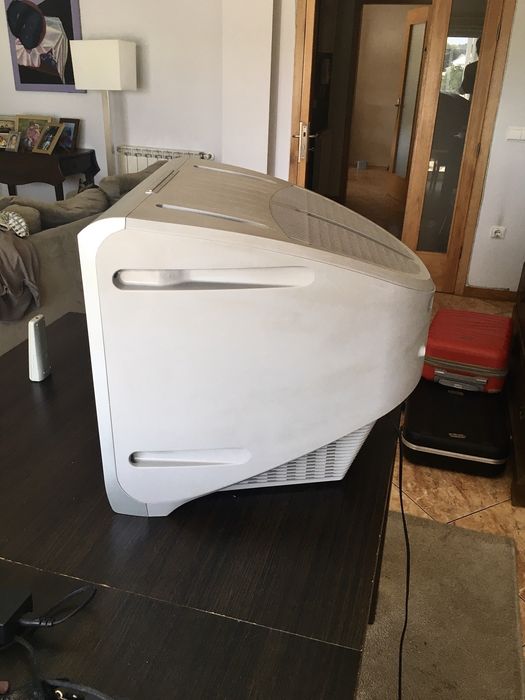 TV Sony Trinitron 21” // KV-21CT1E