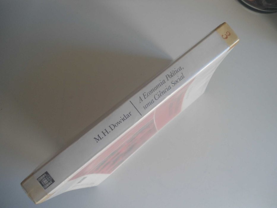 A Economia Política, uma ciência social por M H Dowidar