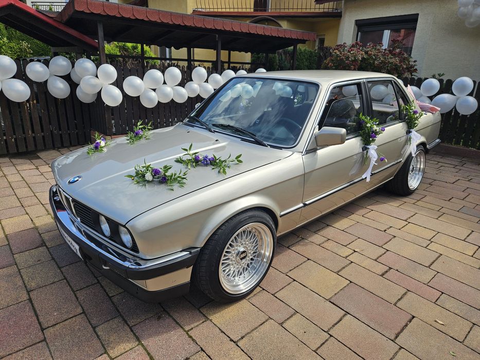 Klasyczne BMW E30 do Ślubu | Kultowe Auto z Charakterem