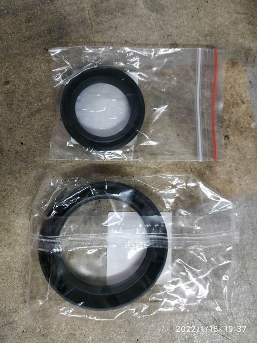 Retentores da cambota Datsun