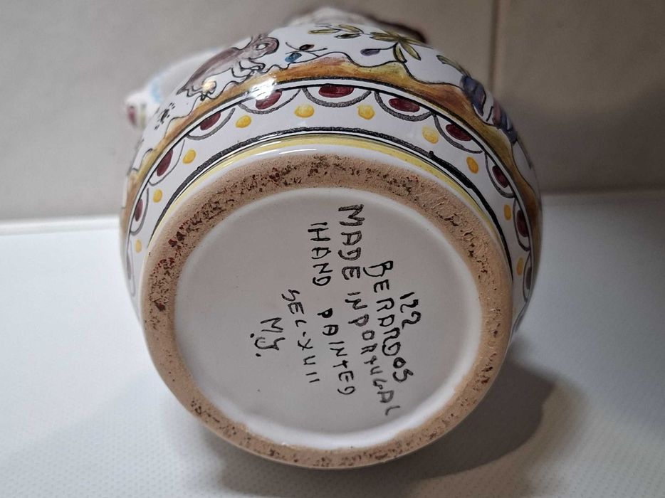 Jarro de Cerâmica Berardos Séc. XVII, pintado à mão