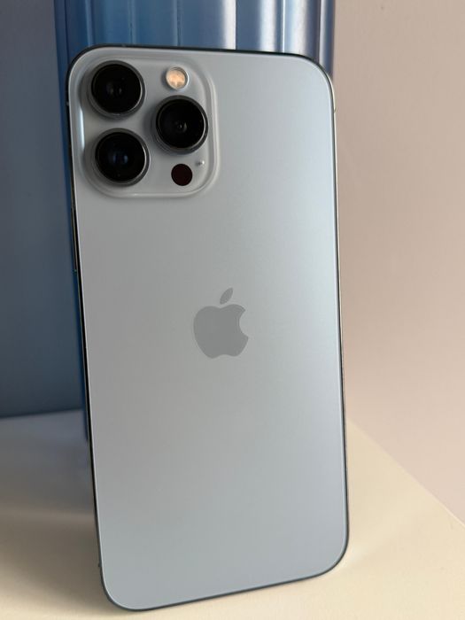 iPhone 13 Pro Max – 256 GB – Azul Claro