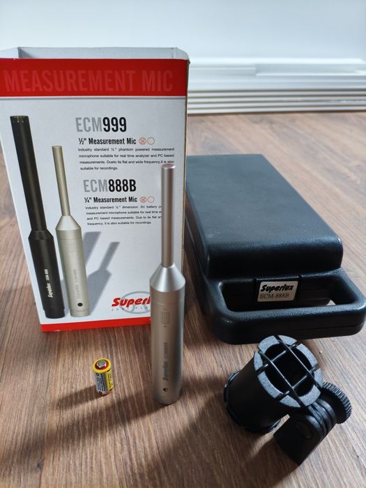 Microfone Superlux ECM888