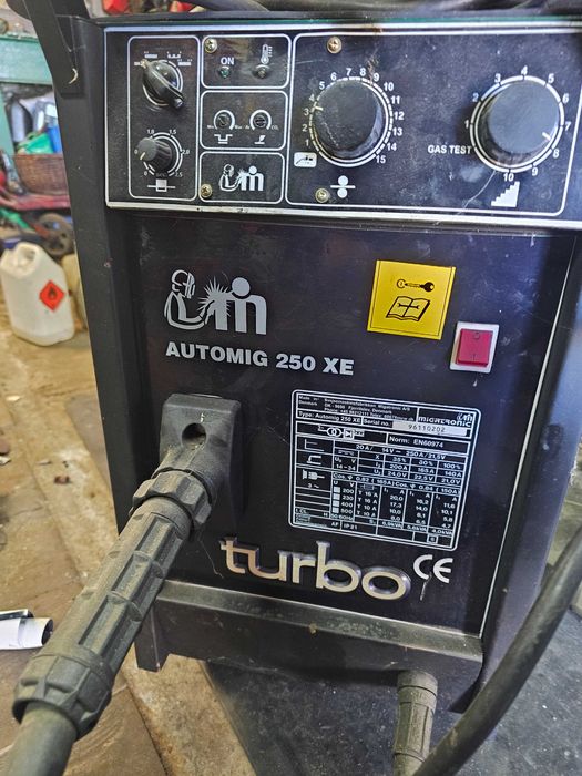 Migomat spawarka półautomat migatronic automig 250xe