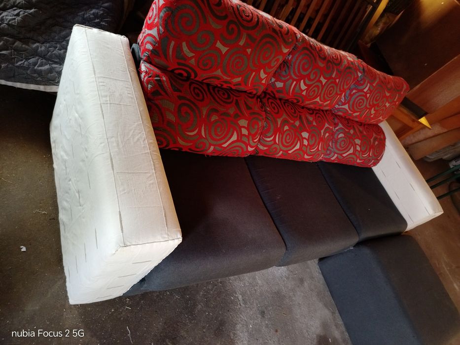 Sofa chaise longue reversivel com bancos desliizantes