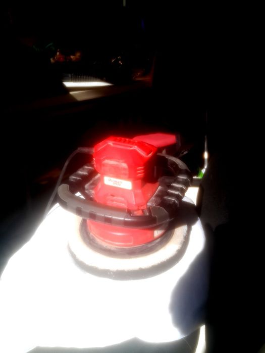 Polimento de automóvel, máquina de polir