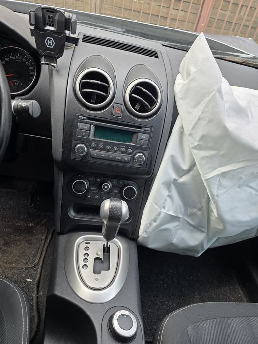 Nissan Qashqai 4x4 automat 2.0l. 150km OKAZJA!!!