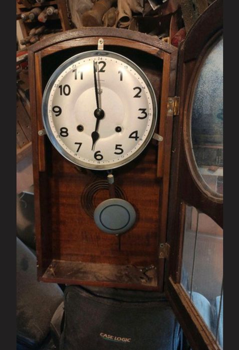 Relógio de Corda Reguladora