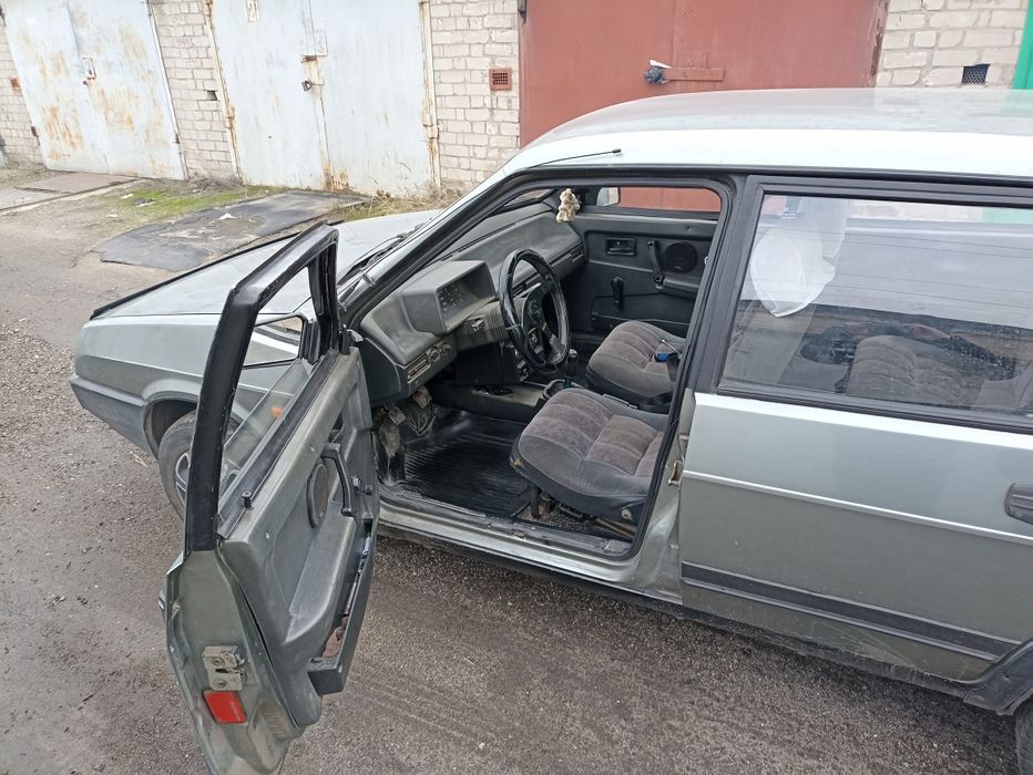 ВАЗ 21099 , 1996 год выпуска.