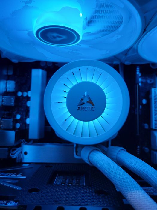 Komputer do gier Intel Core™ Ultra 5 Rtx 3080 16GB RAM 1TB SSD