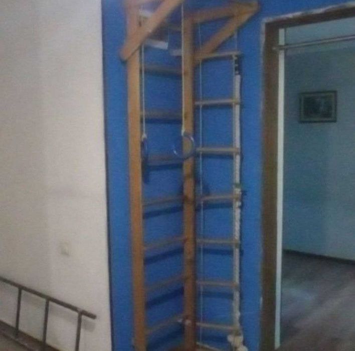 Продам пол дома 60 метров  с новым  ремонтом, в г. Мерефа   SM